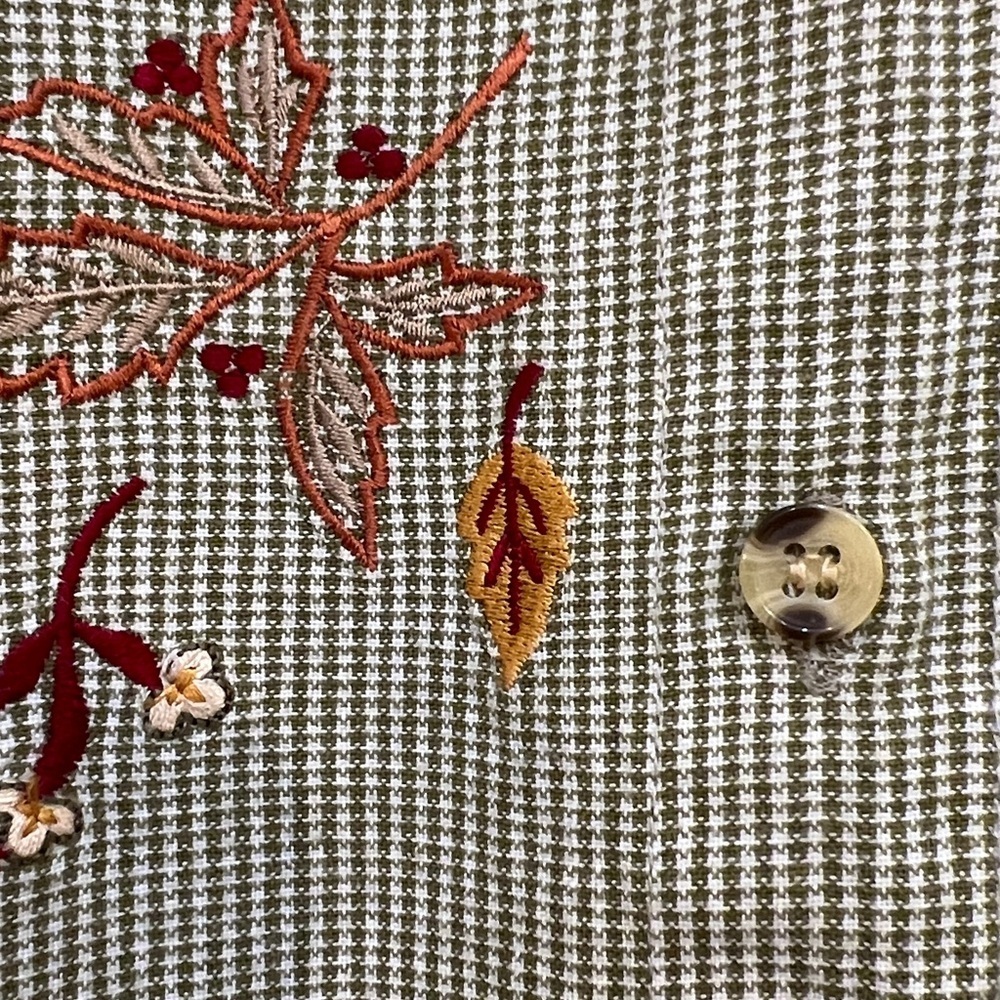 Vintage Cabin Creek Embroidered Fall Leaves Green Checkered Button Down Shirt - Picture 5 of 11
